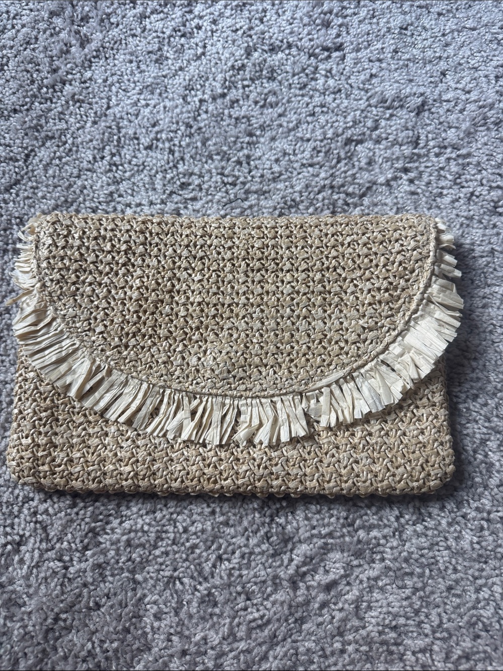 Neutral Raffia Fringe Clutch - Natural Straw Wristlet